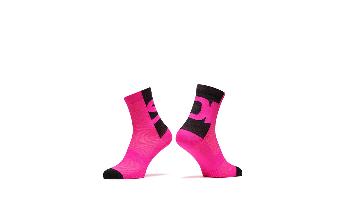 Calcetas Sidi Confusum rosa fluorescente para ciclismo en México