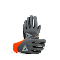 Vista frontal de guantes Dainese HG Caddo Orange Black Gray