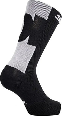 Detalle del tejido Q-SKIN® de las calcetas Sidi Confusum negras