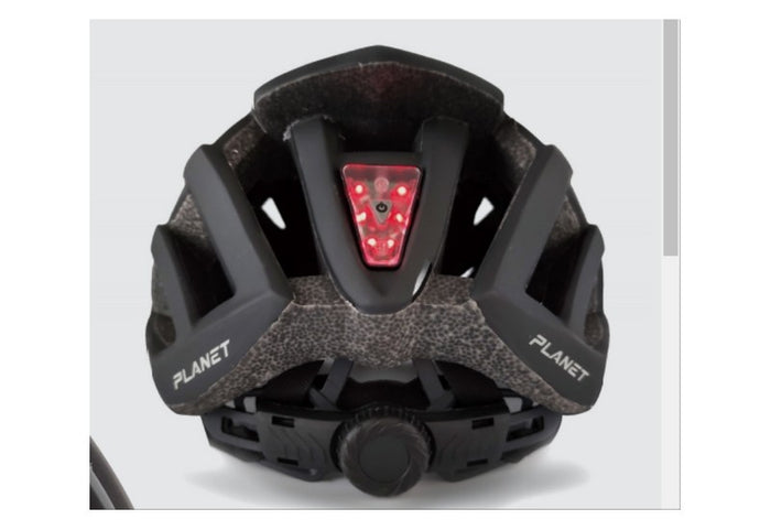 Vista trasera del casco de ciclismo GIST Planet One Plus negro