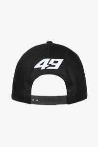Detalle del ajuste trasero de la gorra Fabio Di Giannantonio Diggia Wolf roja