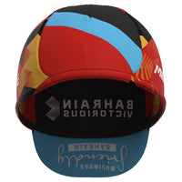 Gorra Gist Equipo Bahrain Victorious Multicolor vista trasera con ajuste cómodo