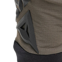 Logotipo Dainese en guantes HGR EXT