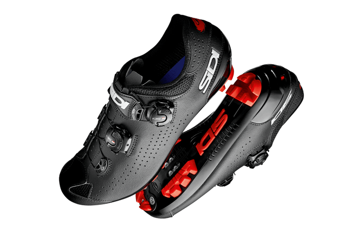 Vista frontal de zapatillas de ciclismo Sidi MTB Eagle 10 Black Black