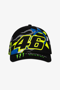 Detalle de visera con logotipo Monster Energy en gorra VR46 Sole Luna Monster Energy negra